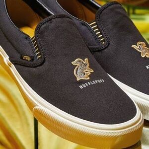 Harry Potter Hufflepuff Vans